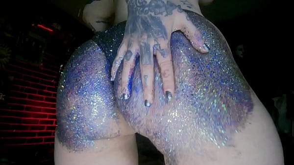 Big butt oil massage and colourful glitters