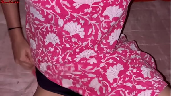 Desi Indian school girl wet juicy pussy sex by her step Brother