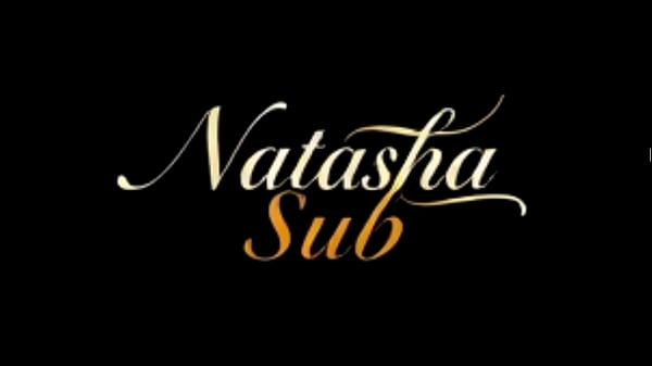 A Madame Ágata me colocou pra cheirar seu tênis sujo depois da academia, e acabei lambendo as meias suadas – Madame Ágata made me smell her dirty sneakers after the gym, and I ended up licking her s
