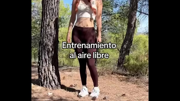 making my buttocks more beautiful but outdoors?Haciendo mis nalgas más bonitas pero al aire libre#outdoorg …