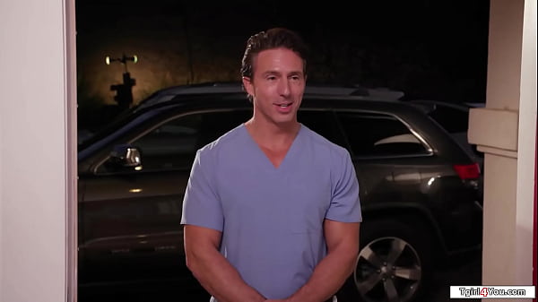 Big boobs latina tranny Avery Lust gets a massage and anal