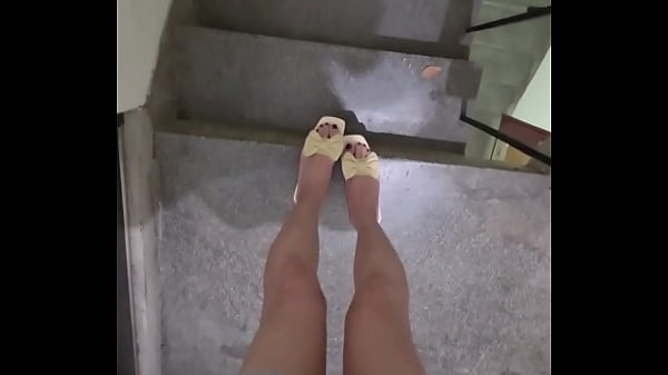 Shemale Ting xuan masturbates and pees outdoors with a vibrator