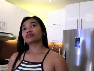 Chubby Filipina Girl Swallows Huge Dick Before Wild Sex