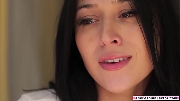 Eating out my girlfriends pussy after taking a shower